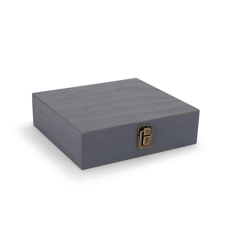 Medium Box Open